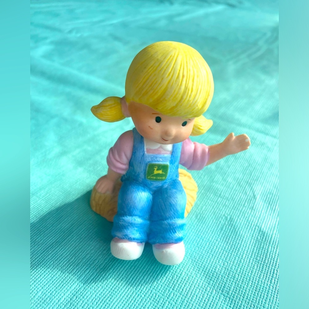 ❤️4 for $25❤️ 1999!ENESCO John Deere CERAMIC Figure OF GIRL